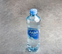 Вода Aqua minerale с газом