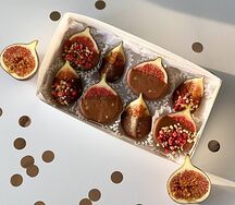 Инжир в молочном шоколаде