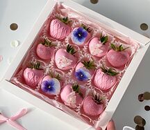Клубника в шоколаде Розовые мечты