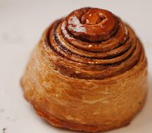Витушка с соленой карамелью
