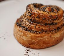 Витушка с маком