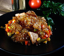 Лапша фунчоза с курицей