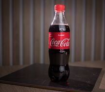 Напиток газированный Coca-Cola