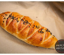 Сосиска с картошкой в тесте