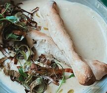 Сырный суп с телячьими щечками