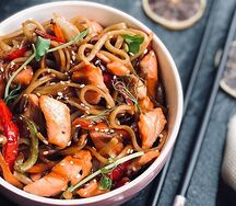 Wok с беконом