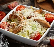 Салат цезарь с курицей 