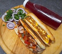 Датский хот-дог с куриной колбаской