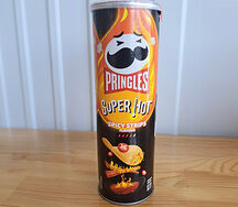 Чипсы Pringles острые со Сычуанских пряных полосок