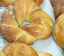 Булочка с маком