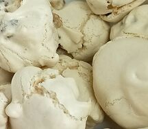 Безе с орешками