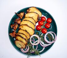 Картошка с свиной грудинкой