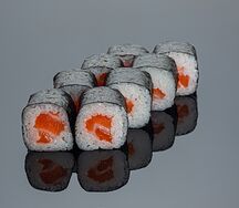 Маки Лосось