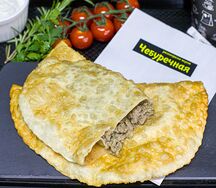 Чебурек с бараниной
