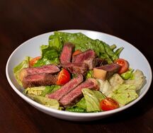 Салат с ростбифом