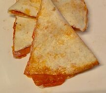 Кесадилья с пепперони