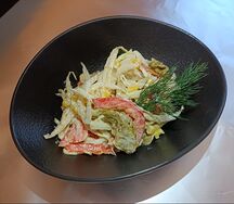 Салат с жареной курой