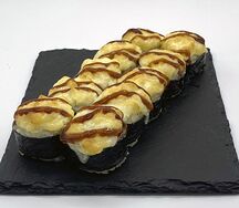Сяке Чиз ролл
