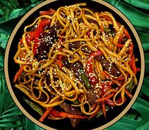 Удон со свининой