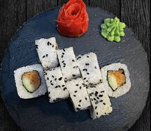 С лососем и огурцом