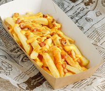 Прайм Фри с сырным соусом