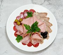 Мясная тарелка