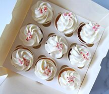 Капкейки с посыпкой