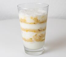 Слои с кокосом