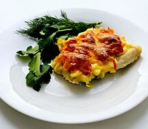 Пикша под овощами