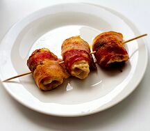 Шашлычок куриный в беконе