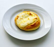 Шаньга с творогом
