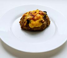 Шаньга мясная с овощами