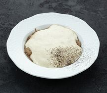 Рагу из кроличьих почек с пюре