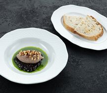 Паштет из куриной печени и вишней конфи