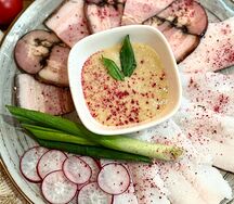 Тарелка с салом