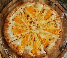 Пицца Три сыра