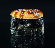 Запеченные суши с креветкой