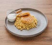 Котлета из трески с кускусом и соусом тартар