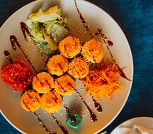 Запеченный ролл с курицей