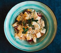 Салат Цезарь с креветкой