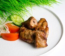 Шашлык из cвинoй шейки
