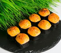 Запеченный ролл с курочкой