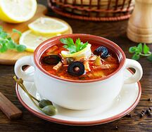 Солянка мясная