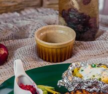 Запеченный картофель в сметанном соусе