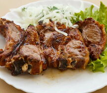 Шашлык (баранье яблоко)