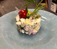 Оливье с ветчиной