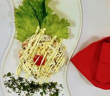 Салат оливье с говядиной