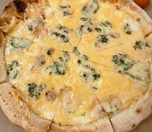 Пицца Сырный микс