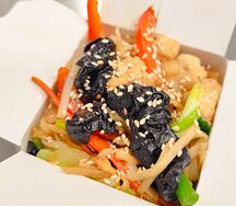 Лапша удон с курицей