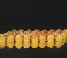 Сет из пикантных жареных роллов